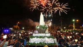 Catedral de Managua se ilumina para conmemorar centenario de la aparición de Virgen de Fátima