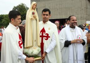 Catedral de Managua se ilumina para conmemorar centenario de la aparición de Virgen de Fátima