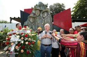 Nicaragua conmemora 122 natalicio del General Sandino