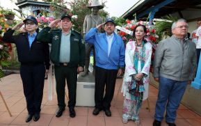 Daniel y Rosario presiden acto del 122 Aniversario del Natalicio del General Sandino