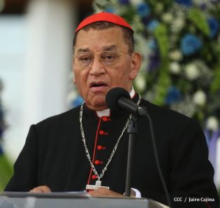 Presidente Daniel recibe Antorcha Centroamericana