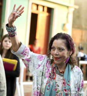 Daniel y Rosario presiden acto del 122 Aniversario del Natalicio del General Sandino