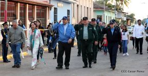 Daniel y Rosario presiden acto del 122 Aniversario del Natalicio del General Sandino