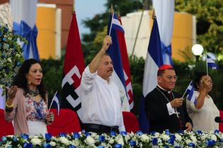 Presidente Daniel recibe Antorcha Centroamericana