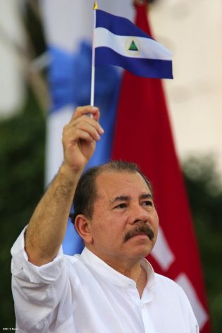 Presidente Daniel recibe Antorcha Centroamericana