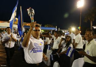 Presidente Daniel recibe Antorcha Centroamericana