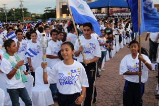 Presidente Daniel recibe Antorcha Centroamericana