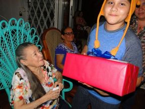 Presidente Daniel celebra el 84 aniversario natal de Blanca Segovia Sandino Aráuz