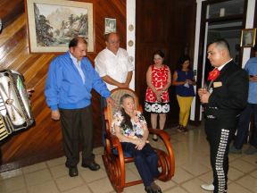 Presidente Daniel celebra el 84 aniversario natal de Blanca Segovia Sandino Aráuz
