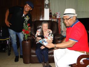 Presidente Daniel celebra el 84 aniversario natal de Blanca Segovia Sandino Aráuz