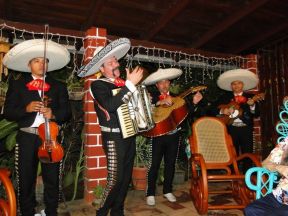 Presidente Daniel celebra el 84 aniversario natal de Blanca Segovia Sandino Aráuz