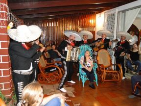 Presidente Daniel celebra el 84 aniversario natal de Blanca Segovia Sandino Aráuz