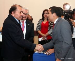 Comandante Daniel participa en clausura de Conferencia Business Future of the Americas 