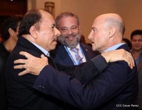 Comandante Daniel participa en clausura de Conferencia Business Future of the Americas 