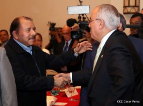 Comandante Daniel participa en clausura de Conferencia Business Future of the Americas 