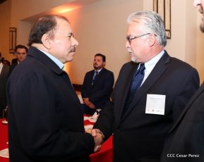 Comandante Daniel participa en clausura de Conferencia Business Future of the Americas 