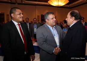 Comandante Daniel participa en clausura de Conferencia Business Future of the Americas 