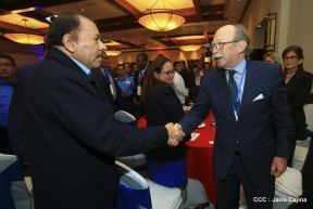 Comandante Daniel participa en clausura de Conferencia Business Future of the Americas 