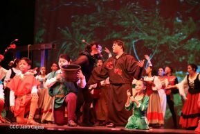 Presentación de la ópera "El Lobo y el Santo" en el Teatro Rubén Darío
