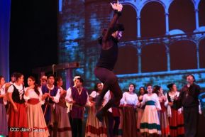 Presentación de la ópera "El Lobo y el Santo" en el Teatro Rubén Darío