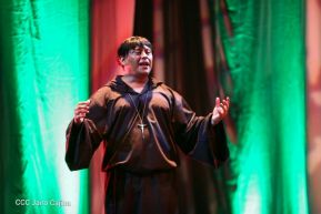 Presentación de la ópera "El Lobo y el Santo" en el Teatro Rubén Darío