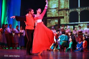 Presentación de la ópera "El Lobo y el Santo" en el Teatro Rubén Darío