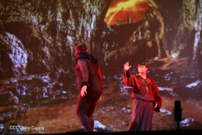 Presentación de la ópera "El Lobo y el Santo" en el Teatro Rubén Darío