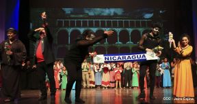 Presentación de la ópera "El Lobo y el Santo" en el Teatro Rubén Darío