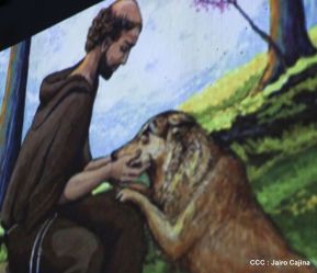 Presentación de la ópera "El Lobo y el Santo" en el Teatro Rubén Darío