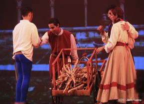 Presentación de la ópera "El Lobo y el Santo" en el Teatro Rubén Darío