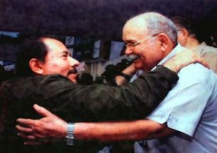 Miguel D´Escoto Brockmann, figura irrepetible de esta Revolución nuestra