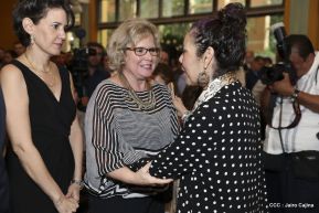 Daniel y Rosario rinden homenaje al Padre Miguel D'Escoto