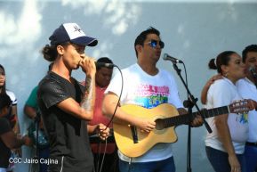 "Una flor para Carlos"