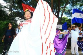 "Una flor para Carlos"