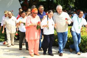 "Una flor para Carlos"