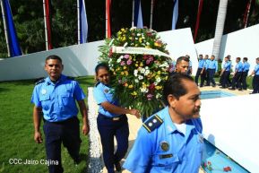 "Una flor para Carlos"