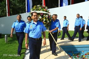"Una flor para Carlos"