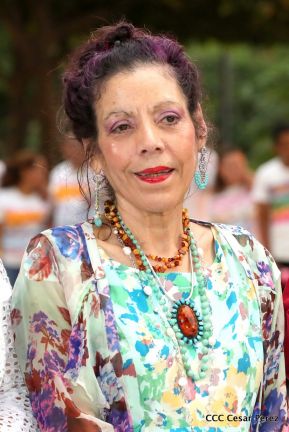 Daniel y Rosario en acto central del natalicio del Comandante Carlos Fonseca Amador