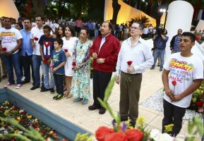 Daniel y Rosario en acto central del natalicio del Comandante Carlos Fonseca Amador