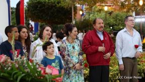 Daniel y Rosario en acto central del natalicio del Comandante Carlos Fonseca Amador