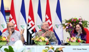 Comandante Daniel y Compañera Rosario encabezan Congreso Sandinista Nacional