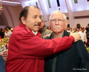 Comandante Daniel y Compañera Rosario encabezan Congreso Sandinista Nacional