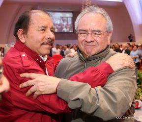 Comandante Daniel y Compañera Rosario encabezan Congreso Sandinista Nacional