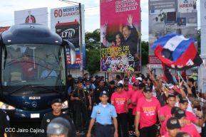 Daniel y Rosario junto al pueblo celebran 38 años del Repliegue a Masaya