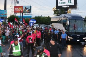 Daniel y Rosario junto al pueblo celebran 38 años del Repliegue a Masaya