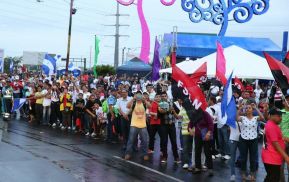 Daniel y Rosario junto al pueblo celebran 38 años del Repliegue a Masaya