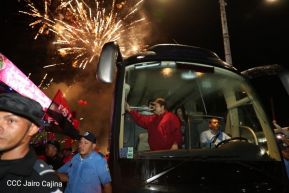 Daniel y Rosario junto al pueblo celebran 38 años del Repliegue a Masaya