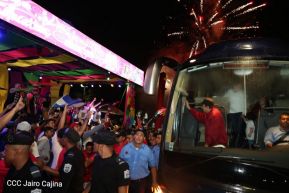 Daniel y Rosario junto al pueblo celebran 38 años del Repliegue a Masaya
