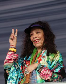 Daniel y Rosario junto al pueblo celebran 38 años del Repliegue a Masaya