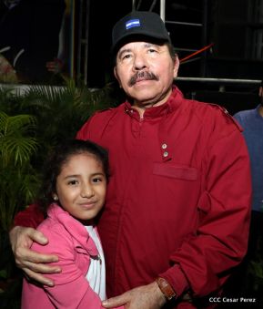 Daniel y Rosario junto al pueblo celebran 38 años del Repliegue a Masaya